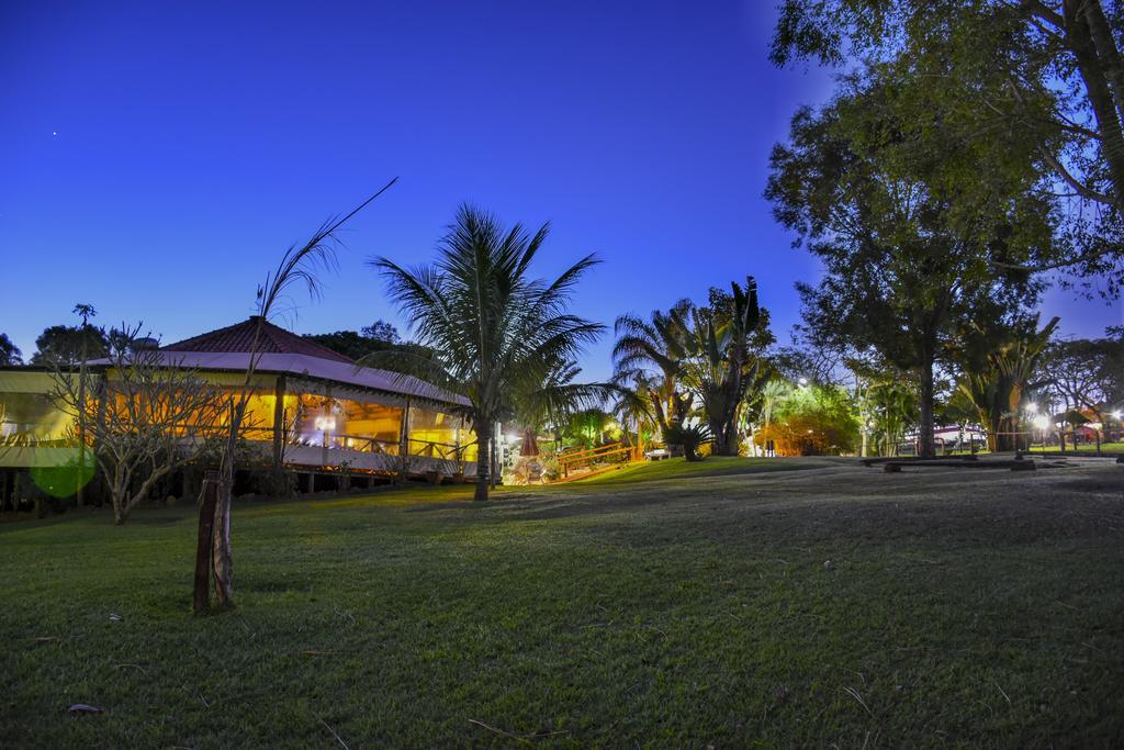 Hotel Fazenda Jacauna Brotas Exteriör bild